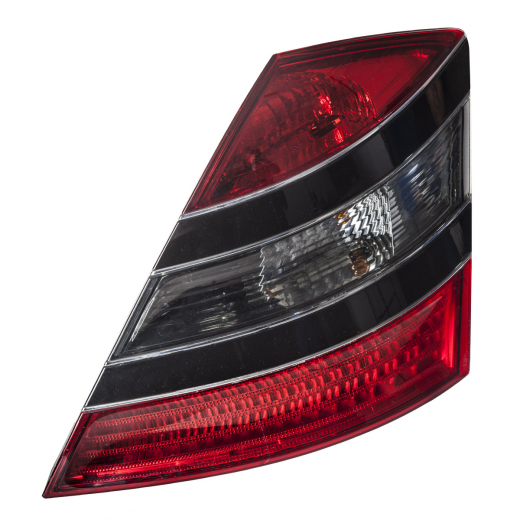 Стоп сигнал Mercedes-Benz S '05-'09 правый (MD0002TLP) контрактный 10.2005 - 04.2009