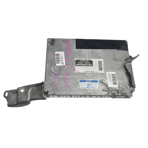 Компьютер двигателя Toyota Noah '05-'07/ Voxy '05-'07 (1AZ-FSE) 4WD CVT контрактный 89661-28B30