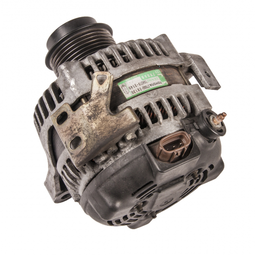 Генератор двигателя Toyota Highlander '00-'03/ Gaia '02-'04 (2AZ-FE, 1AZ-FSE) обгонная муфта, овальный разъем, 3 конт., контрактный