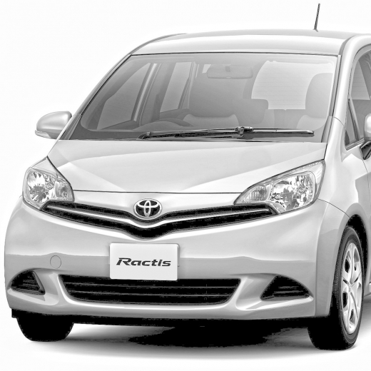 Бампер передний Toyota Ractis Lepic '10-'16 контрактный