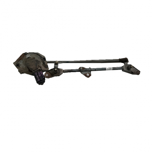 Моторчик стеклоочистителя Mitsubishi Lancer '03-'10/ Cedia '00-'03/ Lancer Cargo '03-'08 передний с трапецией контрактный