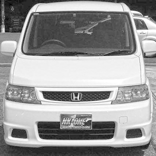 Решетка радиатора Honda Stepwgn/ Spada '03-'05 контрактная