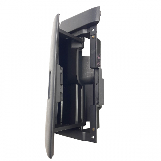 Бардачок/ крышка бардачка Nissan Cube '98-'00 нижняя контрактная