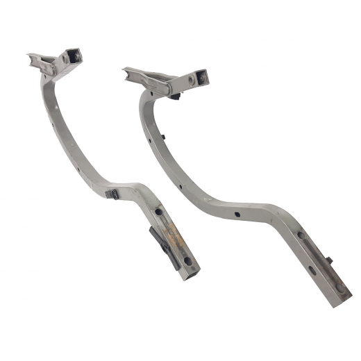 Шарнир крышки багажника Toyota Corolla '00-'07/ Belta '05-'12/ Yaris '05-'10 комплект Контрактный