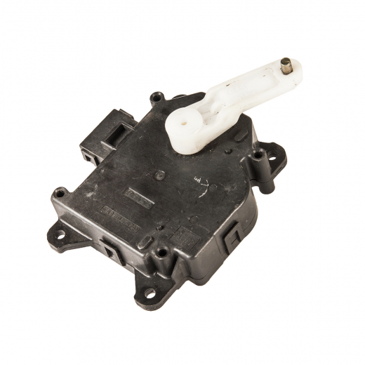 Сервопривод заслонок печки Toyota Aristo '97-'04/ Brevis '01-'07/ Crown '99-'03/ Harrier '97-'03/ Progres '98-'07/ Soarer '01-'10/ Lexus GS '97-'05/ RX '97-'03 Контрактный