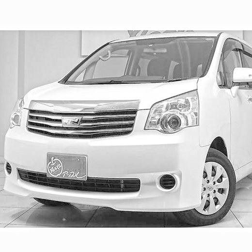 Капот Toyota Noah '07-'14 контрактный