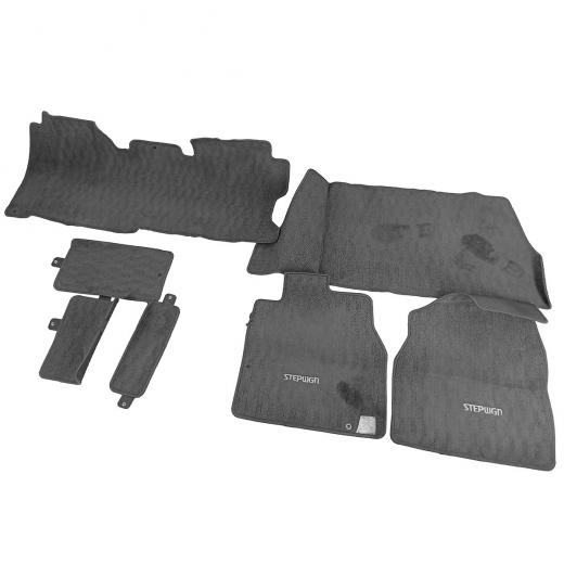Коврики в салон Honda Stepwgn '96-'01 комплект Контрактный HD0002MAT