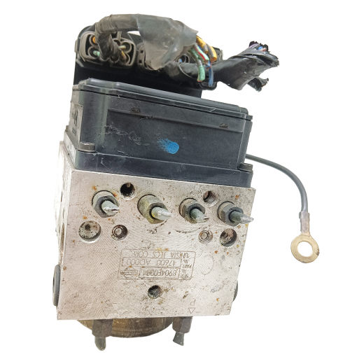 Блок ABS Nissan Presage/ Bassara '98-'03 (VQ30DE, KA24DE, YD25DDTI) контрактный