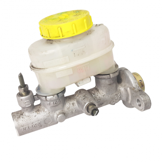 Главный тормозной цилиндр Nissan March '99-'02 без штока контрактный