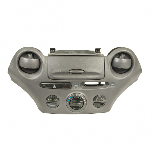 Блок управления печкой Toyota Vitz '01-'02/ Platz '01-'02/ Echo '01-'02 (авто/ консоль) контрактный 12.2001 - 12.2002, 12.2001 - 08.2002