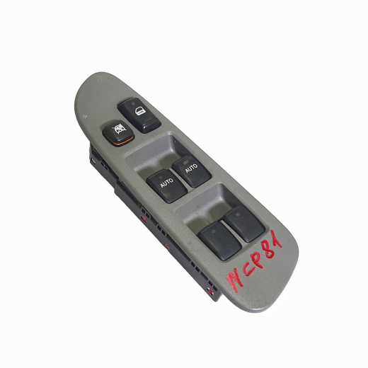 Кнопка стеклоподъемника Toyota Sienta '03-'15 передняя правая контрактная