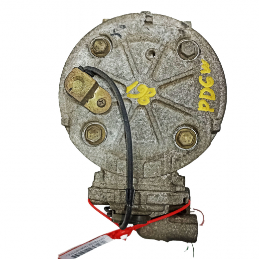 Компрессор кондиционера Mitsubishi Delica Space Gear '94-'07 (4G64, 6G72, 4M40-T, 4M40-TE) контрактный