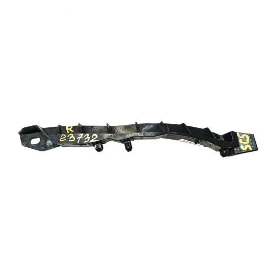 Клипса крепления бампера Subaru Forester '04-'07 передняя правая контрактный