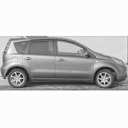 Стекло боковое в кузов Nissan Note '05-'12 заднее правое контрактный