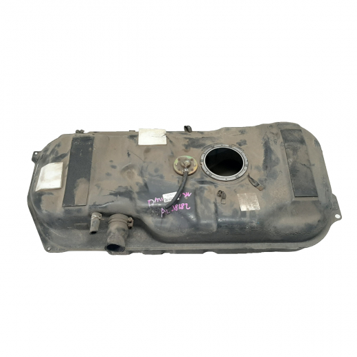 Топливный бак (бензобак) Mazda Demio '96-'02 (B3-E, B3-ME, B5-E, B5-ME) контрактный