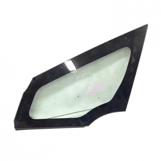 Стекло боковое в кузов Honda Jazz '08-'13/ Fit '07-'13 переднее левое контрактный