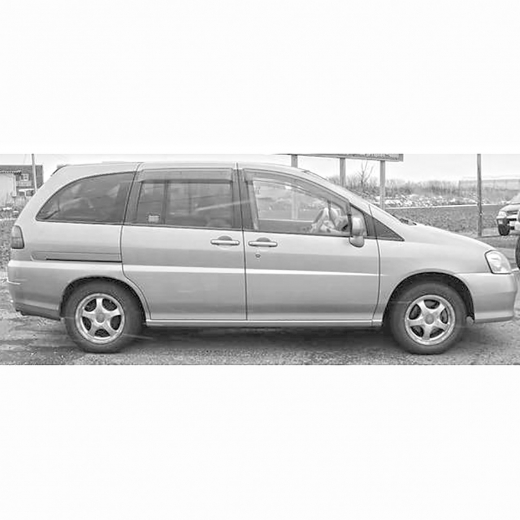 Стекло боковое в кузов Nissan Liberty '98-'05 заднее правое контрактный