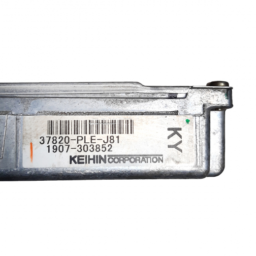 Компьютер двигателя Honda Civic '00-'01 (D15B VTEC Coil) 2WD CVT контрактный 37820-PLE-J81