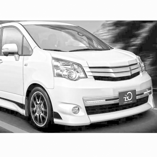 Бампер передний Toyota Noah (GS) '10-'14 Контрактный