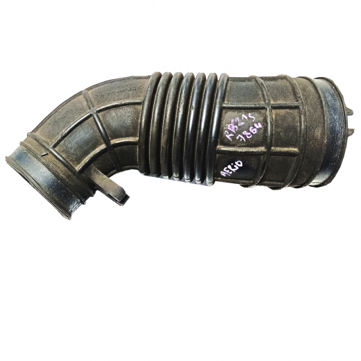 Патрубок воздушного фильтра Suzuki Aerio '01-'02 (M15A) Контрактный