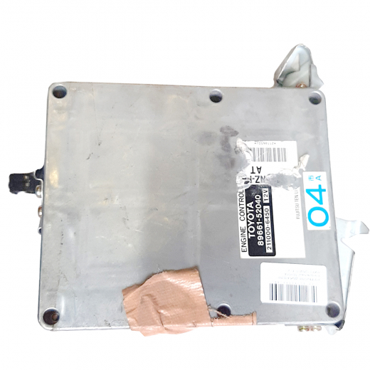Компьютер двигателя Toyota Vitz '99-'00 (2NZ-FE) 2WD AT контрактный 89661-52040
