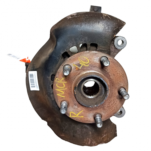 Ступица передняя Toyota Estima '99-'03 4WD/ Kluger/ Highlander '00-'03 2WD 5x114 (ABS) правая контрактная