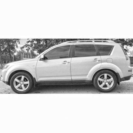 Дверь передняя левая Mitsubishi Outlander '05-'12/ Peugeot 4007 '07-'14 контрактная