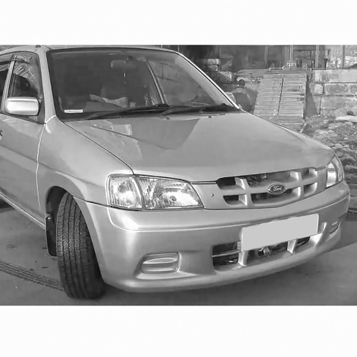 Решетка радиатора Ford Festiva Miniwagon '99-'02 контрактная