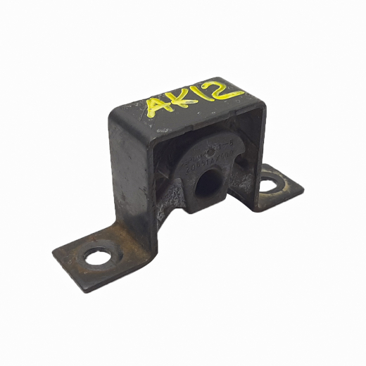 Подушка крепления глушителя Nissan AD/ Expert/ Nv150 '06-'13/ Cube '02-'08/ March '02-'10/ Mazda Familia Van '06-'18/ Mitsubishi Lancer Cargo '08-'13 контрактная NS0001BPE