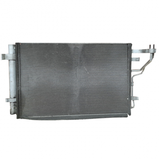 Радиатор кондиционера Kia Ceed '06-'12/ Cerato '08-'13/ Proceed '06-'12/ Hyundai Elantra/ Avante '06-'11/ i30 '07-'12 контрактный