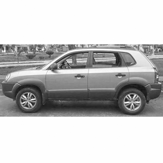 Дверь задняя левая Hyundai Tucson '04-'10 (под уширитель) контрактная