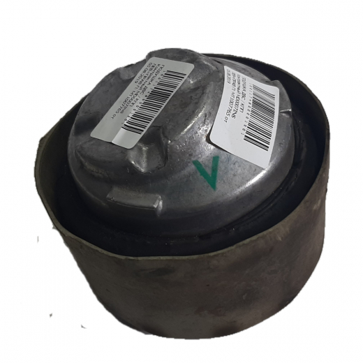 Подушка двигателя Mercedes-Benz CLC '08-'11/ CLK '02-'09/ C '00-'07/ E '02-'09 (271.911, 271.946, 271.955, 271.942, 271.940, 271.921, 111.955, 271.948, 111.981, 271.941, 271.956) 2WD левая=правая контрактная