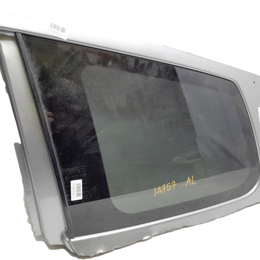 Стекло боковое в кузов Subaru Forester '07-'13 заднее левое контрактное
