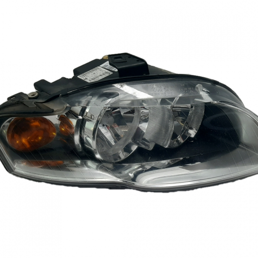 Фара Audi A4 '04-'08 правая (8E0 941 004 AK) контрактная
