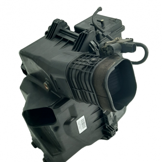 Корпус воздушного фильтра Toyota Camry '01-'06/ Lexus ES '01-'06/ RX '03-'08 (3MZ-FE) Контрактный