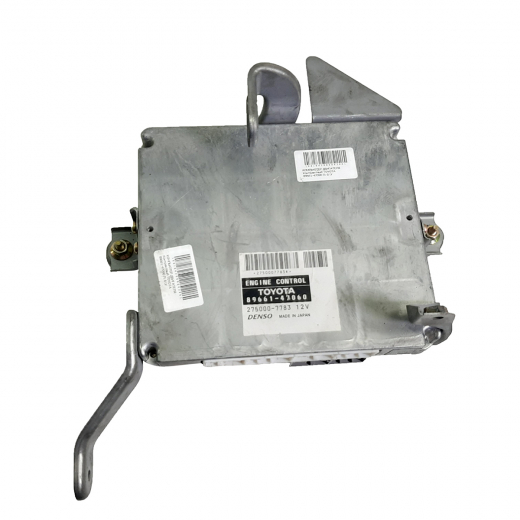 Компьютер двигателя Toyota Prius '03-'07 (1NZ-FXE) 2WD CVT контрактный 89661-47090