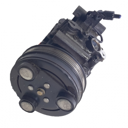 Компрессор кондиционера Suzuki Escudo '05-'15/ Grand Vitara '05-'16 (M16A) контрактный