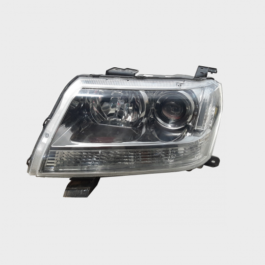 Фара Suzuki Escudo '05-'15/ Grand Vitara '05-'16 левая (35320-65J41) контрактная