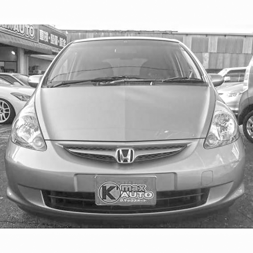 Решетка радиатора Honda Jazz '04-'08/ Fit '04-'07 контрактная