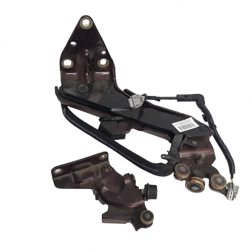 Шарнир задней левой двери Nissan Presage '03-'09 верхний+нижний контрактный