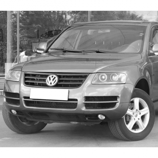 Бампер передний Volkswagen Touareg '02-'06 контрактный