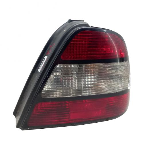 Стоп сигнал Daewoo Leganza '97-'02 правый (96206581) контрактный