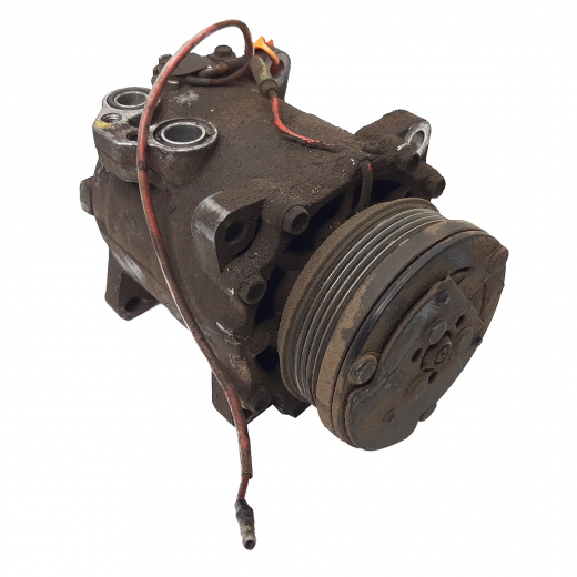 Компрессор кондиционера Mitsubishi Libero '92-'02 (4G93, 4G92) контрактный
