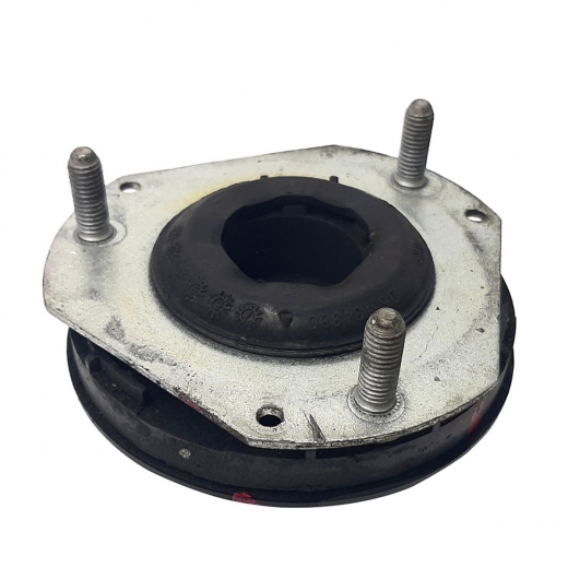 Опора стойки и амортизатора Mazda Demio '07-'14 передняя контрактная