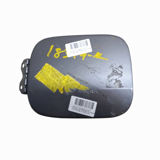 Лючок топливного бака Mitsubishi Lancer '03-'10/ Cedia '00-'03 (4Door) Контрактный