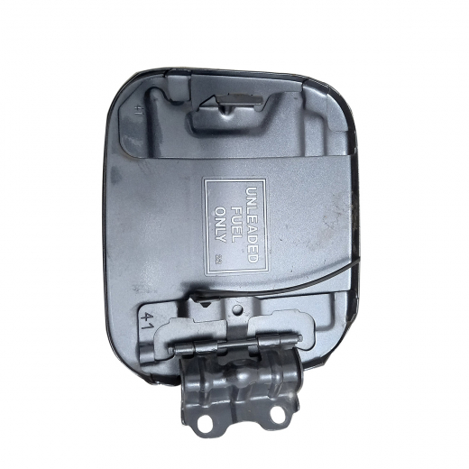 Лючок топливного бака Mitsubishi Lancer '03-'10/ Cedia '00-'03 (4Door) Контрактный