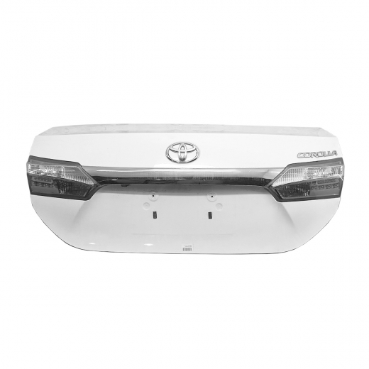 Крышка багажника Toyota Corolla '13-'16  контрактная 
