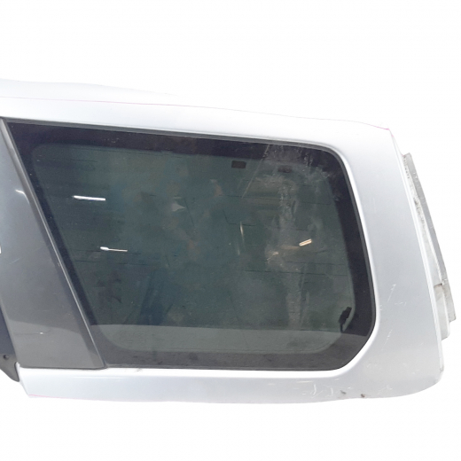 Стекло боковое в кузов Subaru Forester '01-'07 заднее левое контрактное