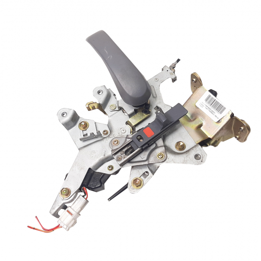 Замок боковой двери Toyota Estima '90-'00/ Lucida/ Emina '92-'00 задней левой контрактный