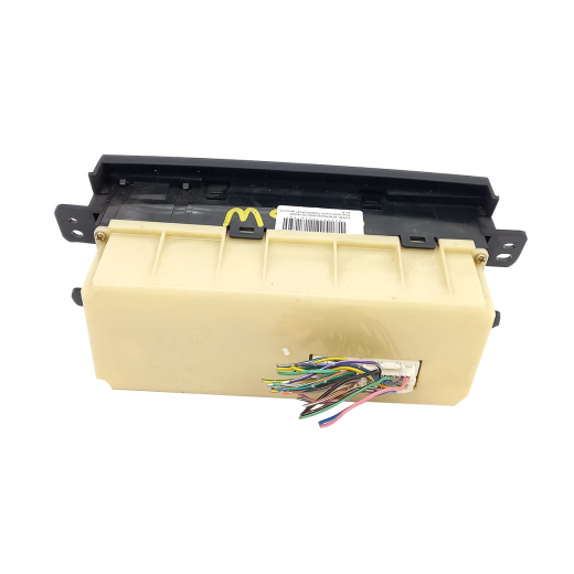 Блок управления печкой Mazda Premacy '99-'05/ Ford Ixion '99-'03 (авто) Контрактный